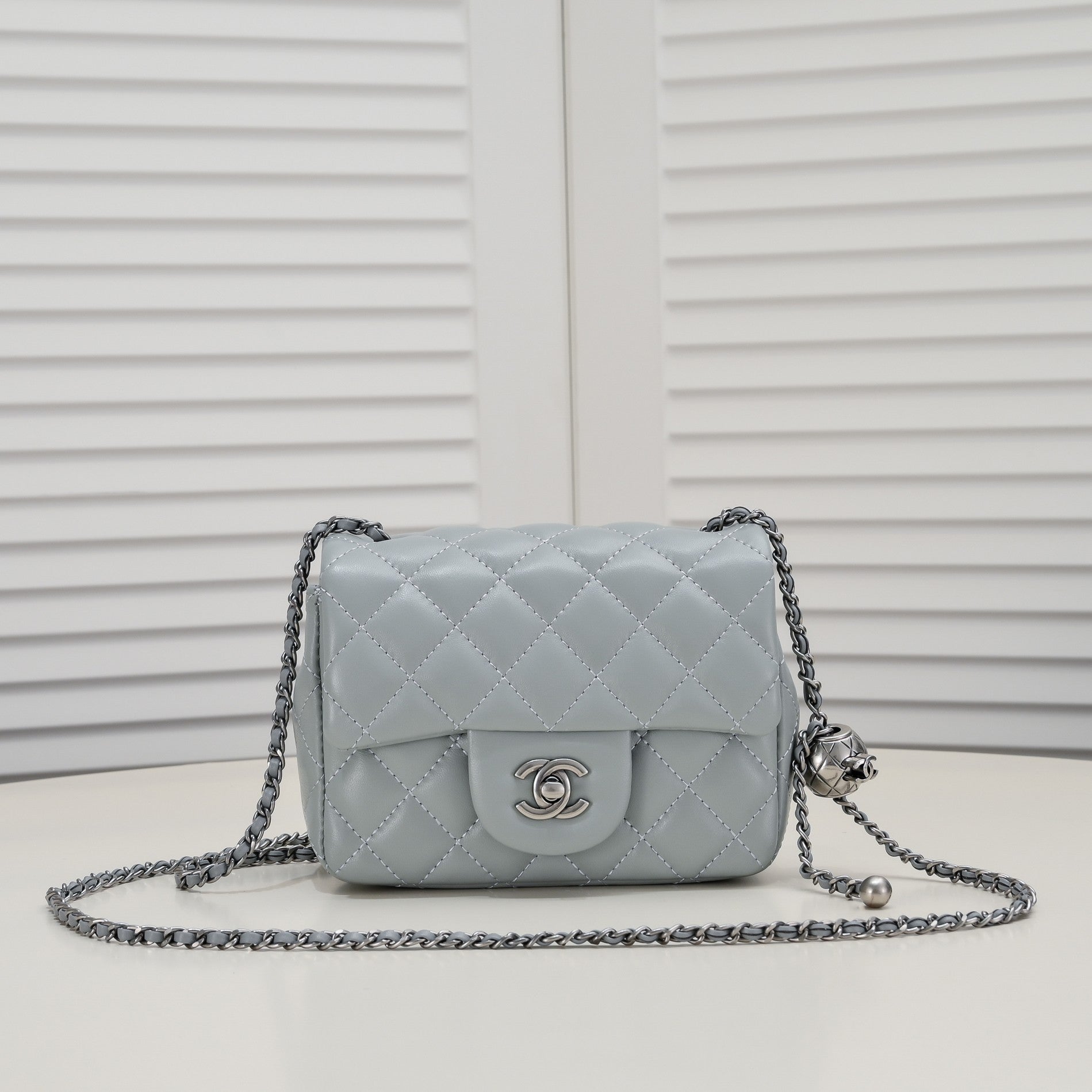 SMALL FLAP BAG 17CM 1786 GREY SILVER