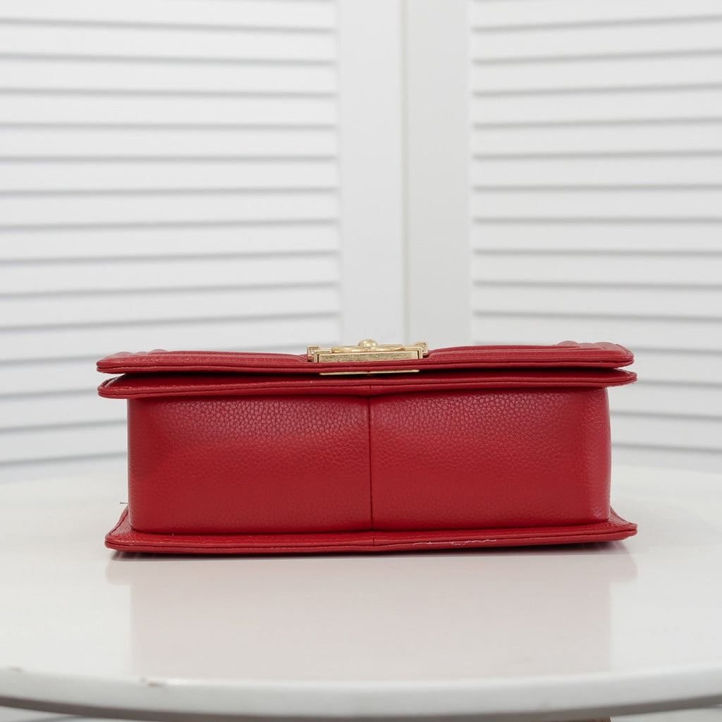 CAVIAR BOY BAG MEDIUM 67086 RED