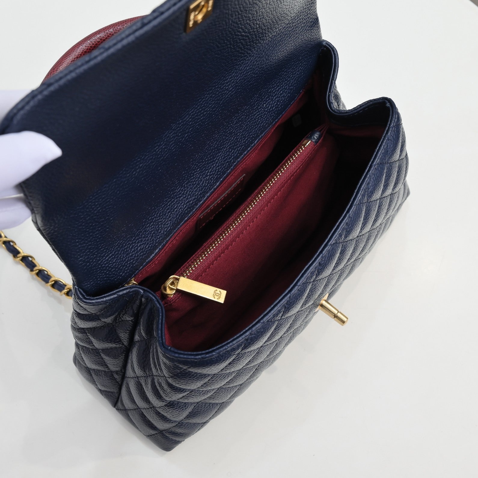 QUILTED CAVIAR 28CM 92992 DARK BLUE