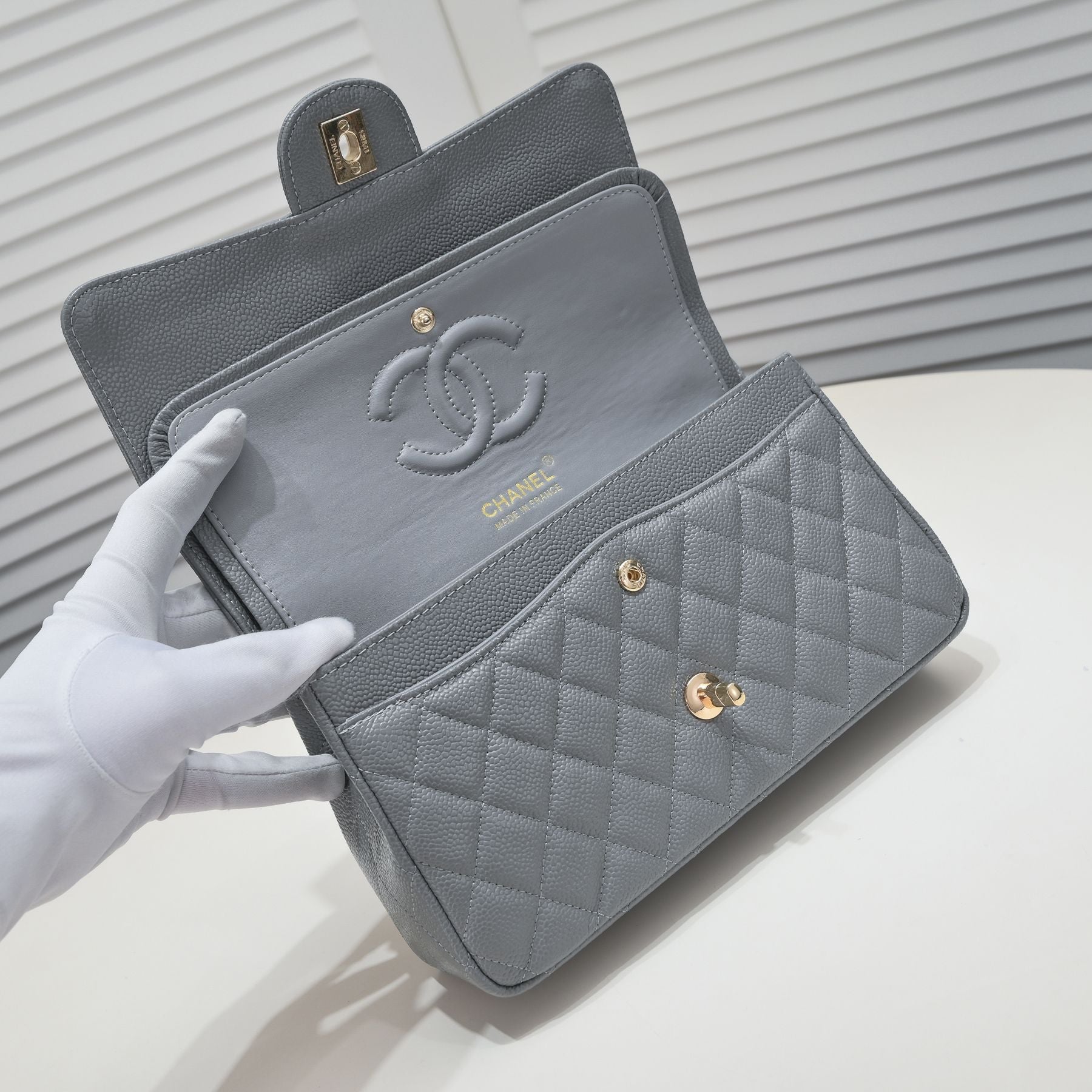CF2.55 CAVIAR 26CM 1112 GREY