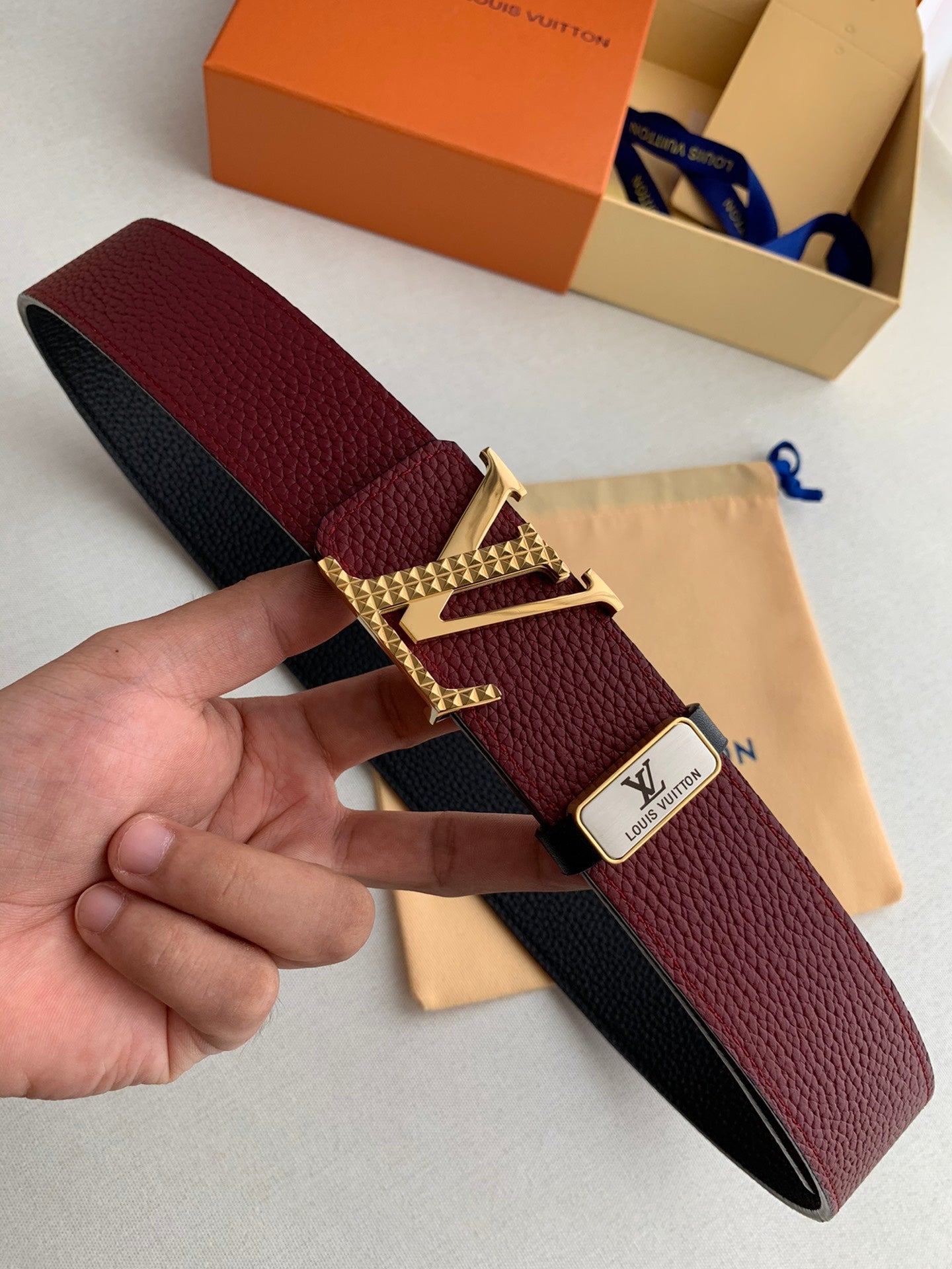 LV 25S BELT 38 MM IN DARK RED CALFSKIN 593214