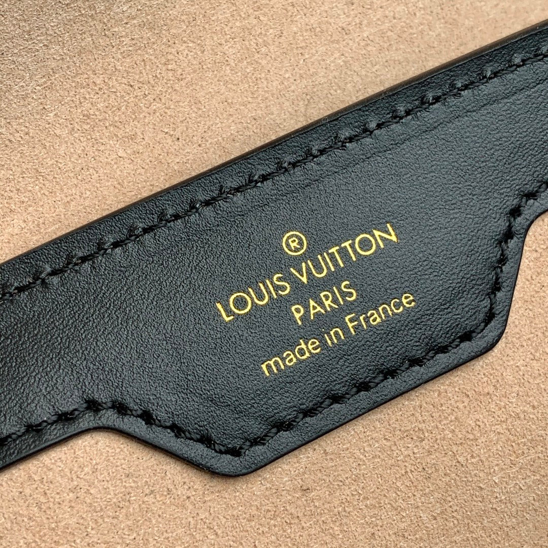 TRIANON PM 21 IN BROWN MONOGRAM COATED CANVAS AND BLACK CALFSKIN SIGNATURE S-LOCK