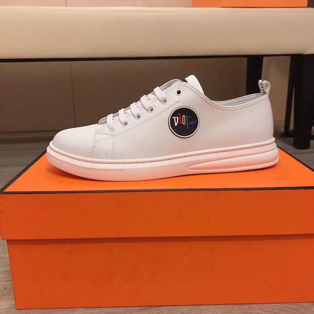 CD B23 LOW-TOP CIRCLE ICON SNEAKER WHITE CALFSKIN