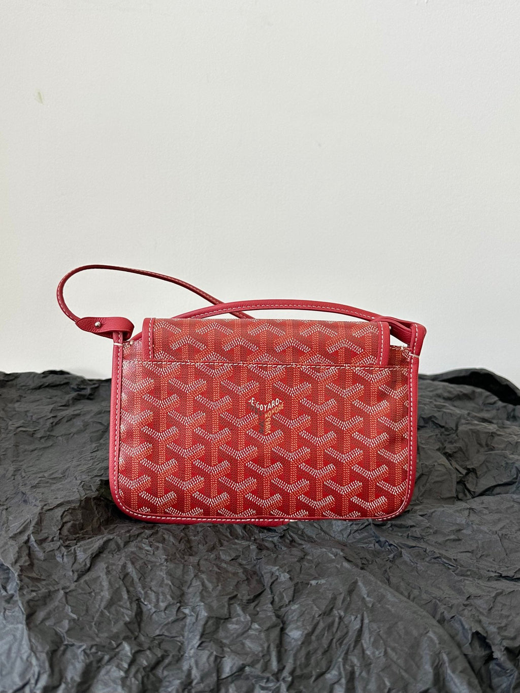 PLUMET POCKET WALLET 20 IN CLASSIC RED GOYARDINE CANVAS AND LAMBSKIN TRIM