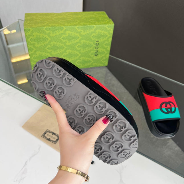 INTERLOCKING G SLIDE SANDAL IN BLACK MIX COLORFUL IMPORTED TPU