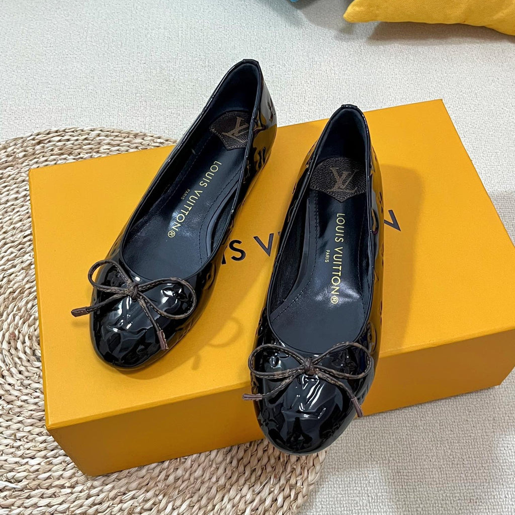 LV 26S BALLET FLATS IN BLACK  PATENT CALFSKIN WITH BOW