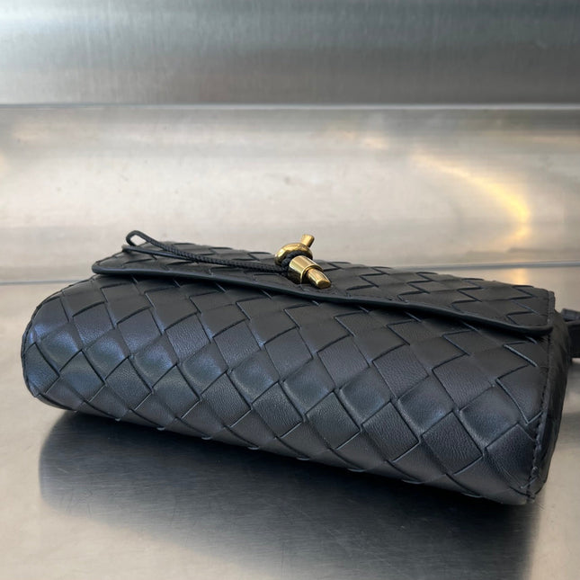 ANDIAMO 21 IN BLACK LAMBSKIN