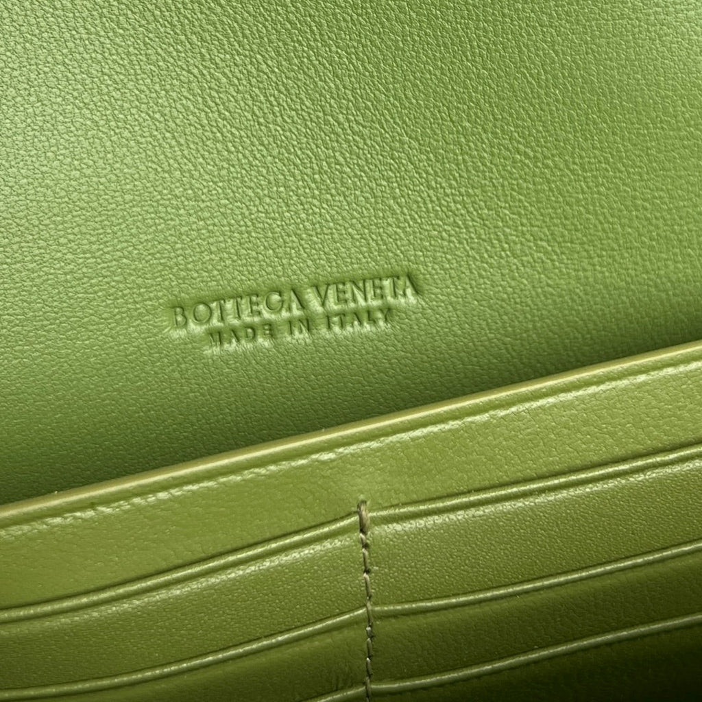 ANDIAMO CLUTCH 31 IN BARLEY CORN CROCODILE PATTERN CALFSKIN
