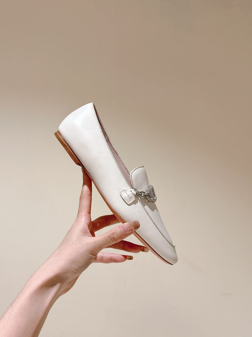 STRASS CHAIN LOAFERS IN WHITE CALFSKIN WITH CRYSTAL CHAIN DETAIL