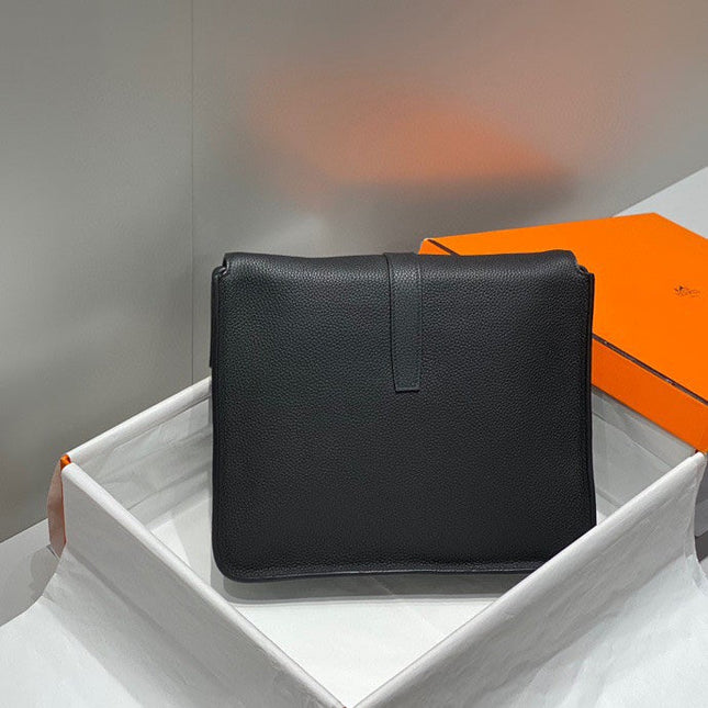 STEVE LIGHT JUNIOR MESSENGER BAG 27 IN BLACK TOGO CALFSKIN