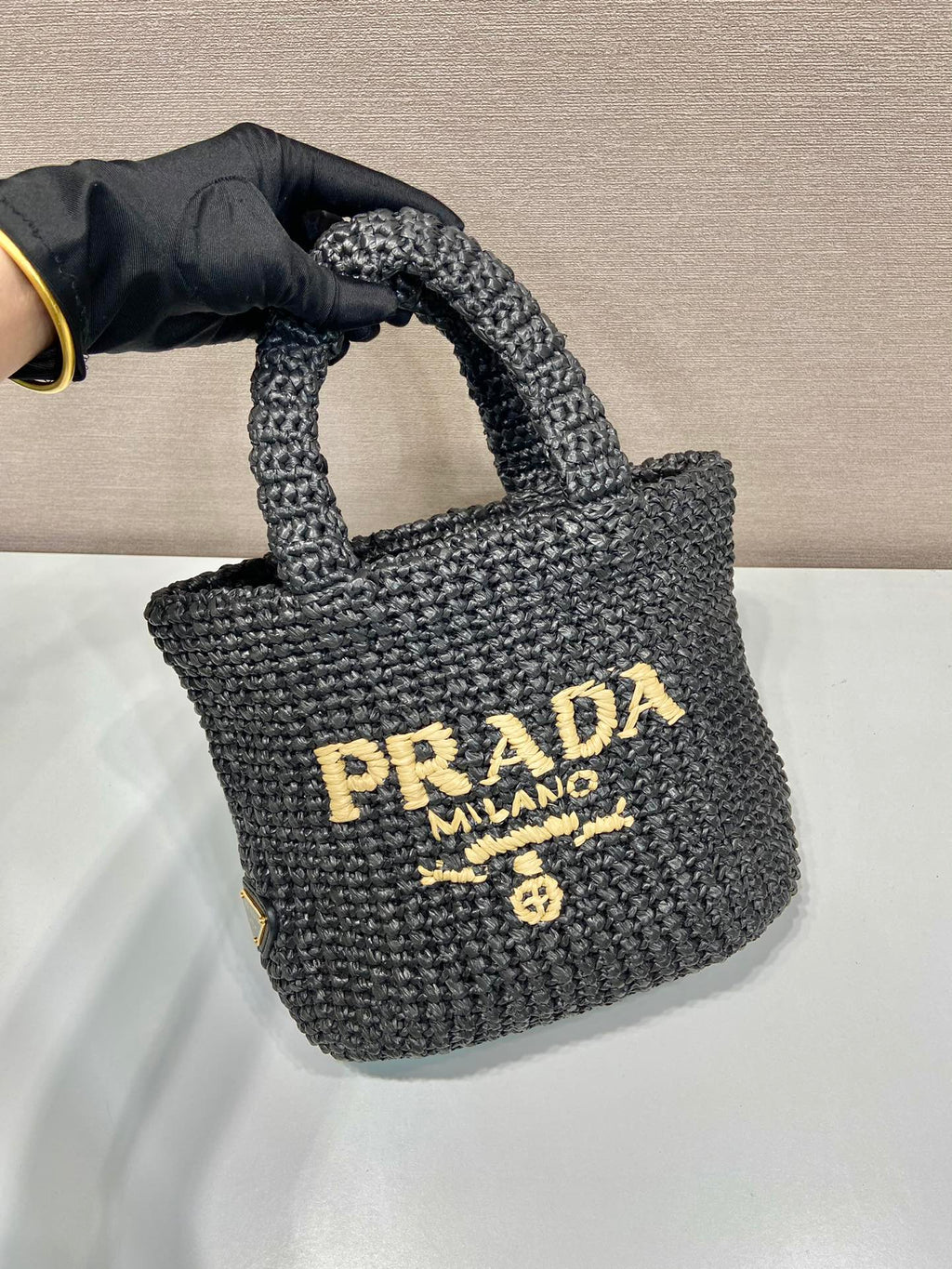 SMALL CROCHET TOTE BAG 24 IN BLACK MIX YELLOW RAFFIA