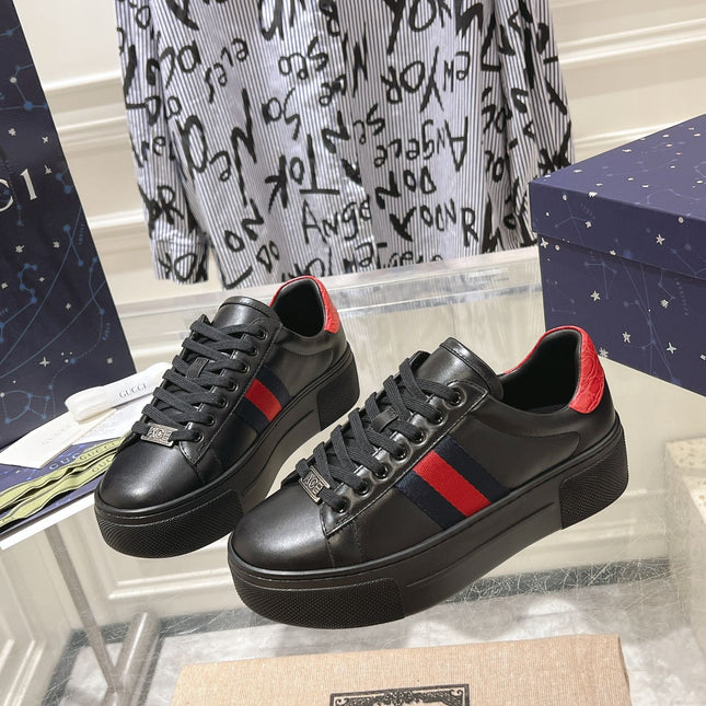 GG ACE 30 SUPREME TRAINER BLACK CALFSKIN
