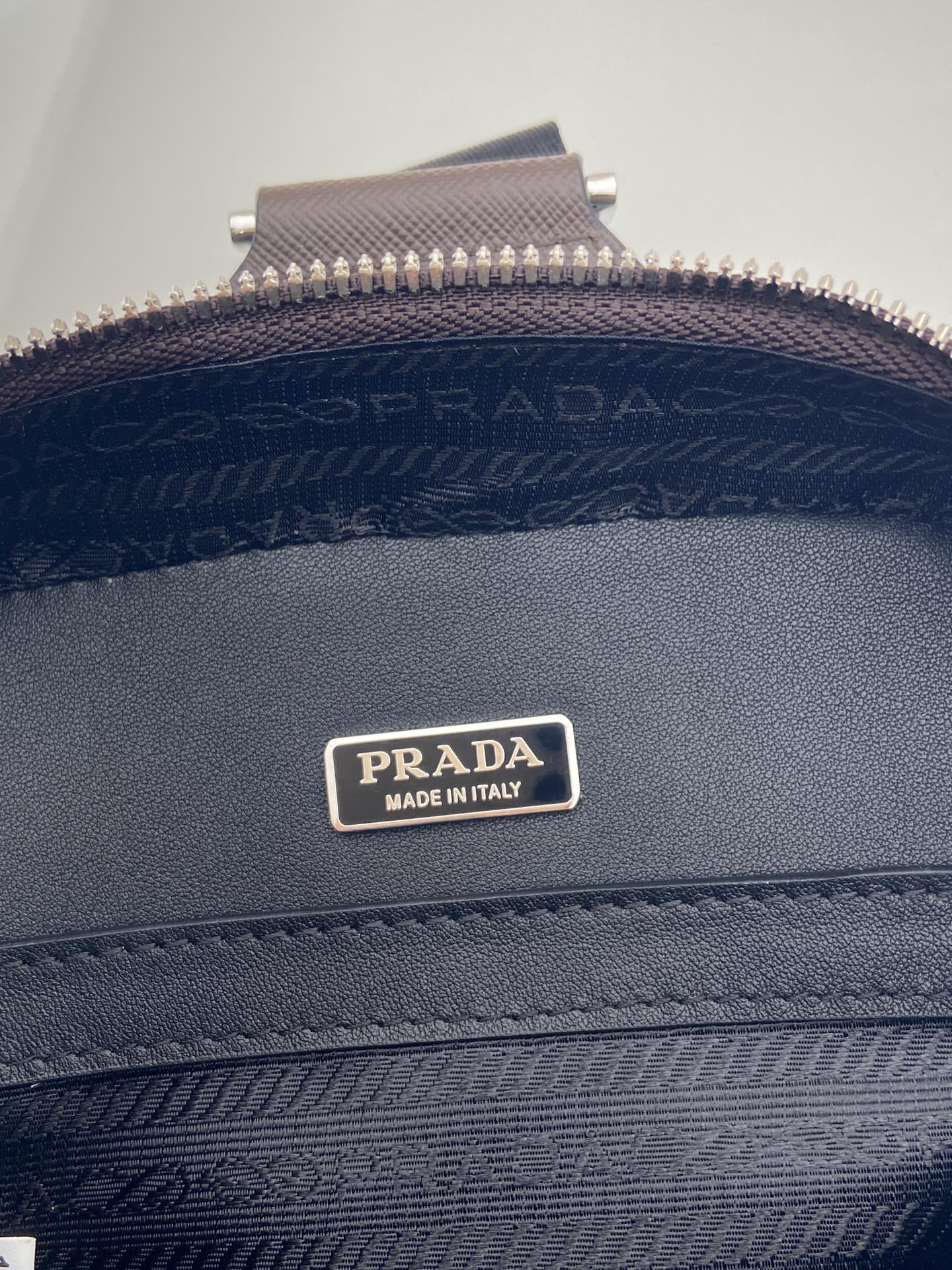 CHEST BAG 20 IN CHOCOLATE SAFFIANO LEATHER