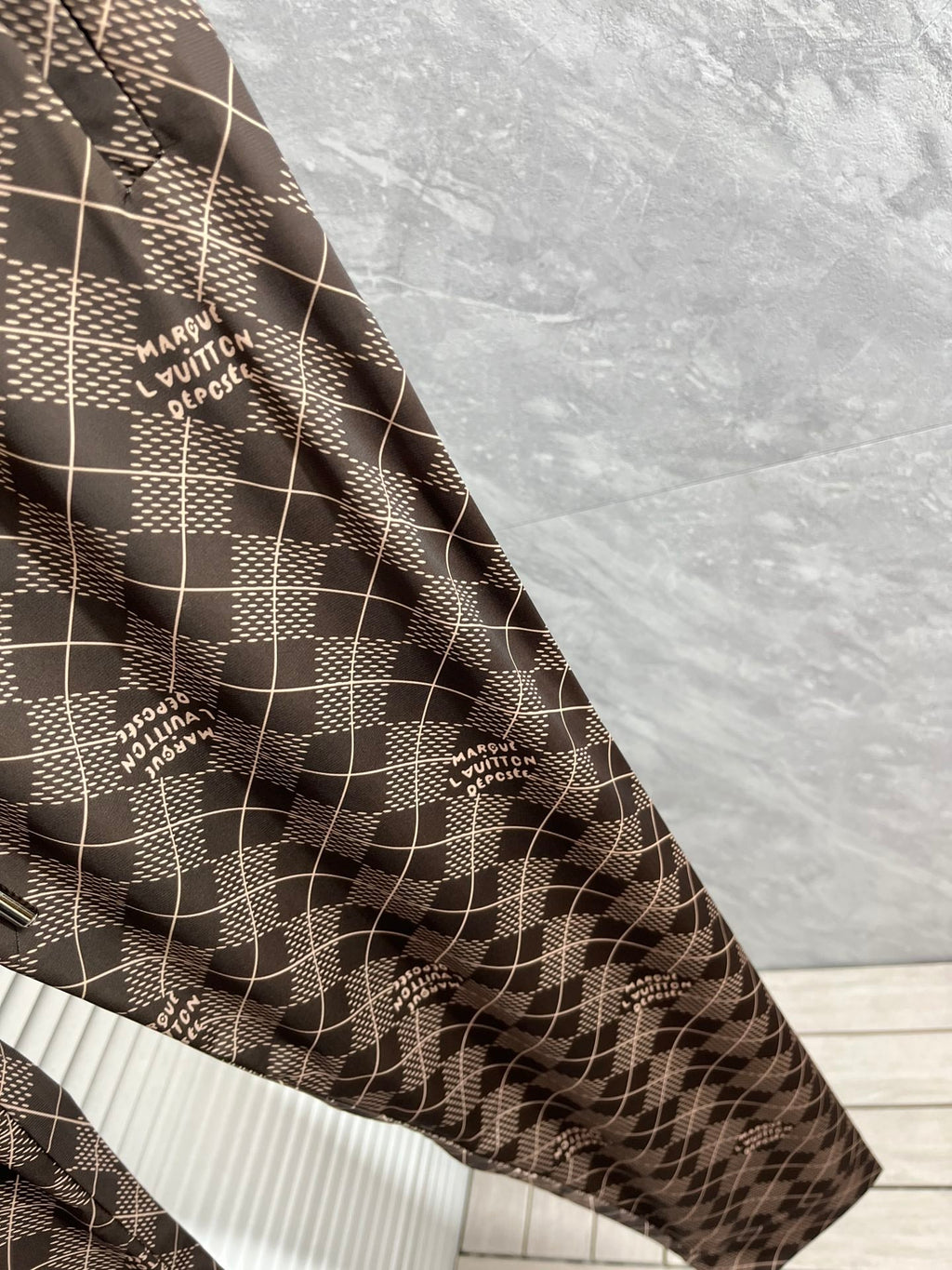 LV MEDIUM BROWN TROUSERS 239493