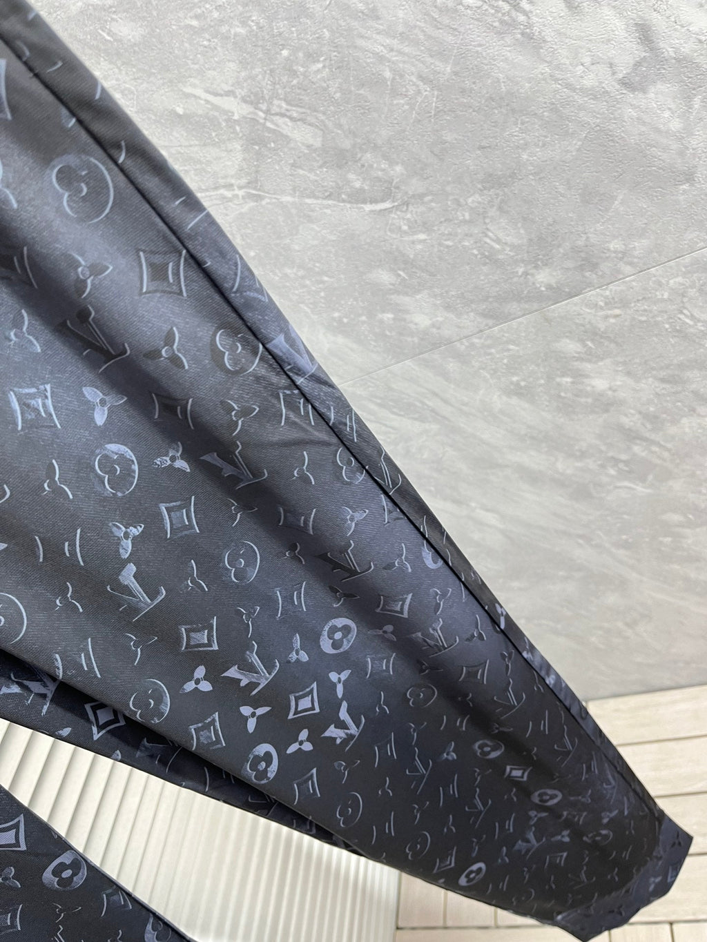 LV BLACK MONOGRAM TROUSERS 239492