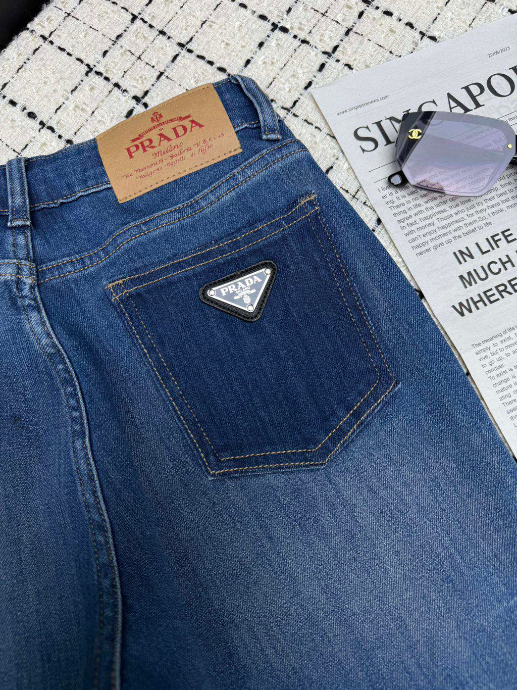 PRADA 26S DENIM JEANS 598