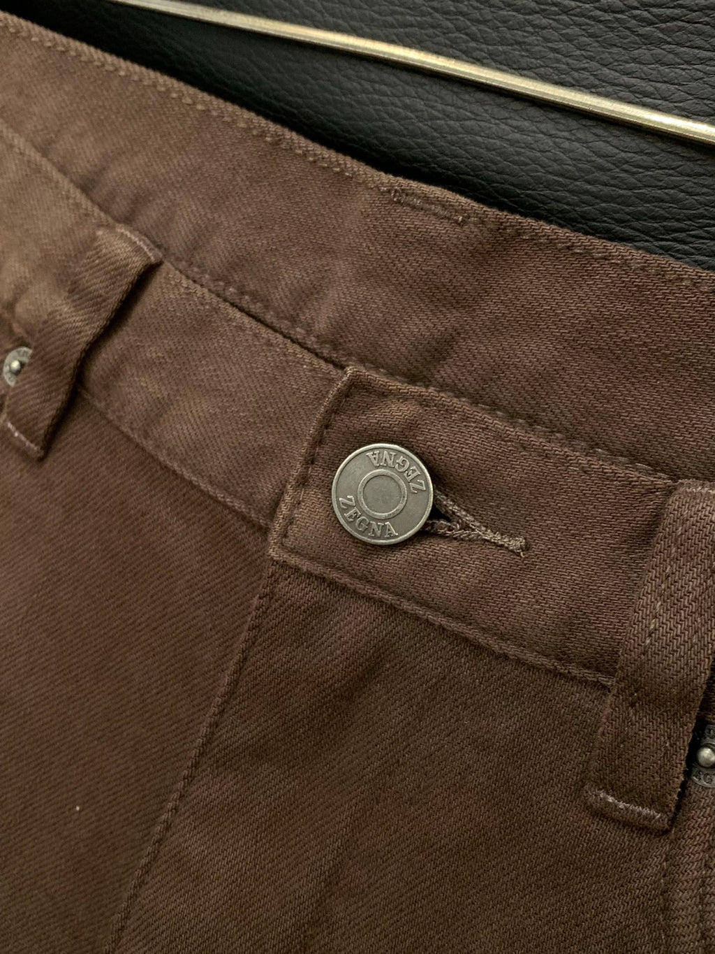 LV 25S STRAIGHT-LEG JEANS 0124