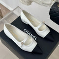 CHANEL 26S MARY JANE FLATS IN WHITE BLACK LAMBSKIN 25626