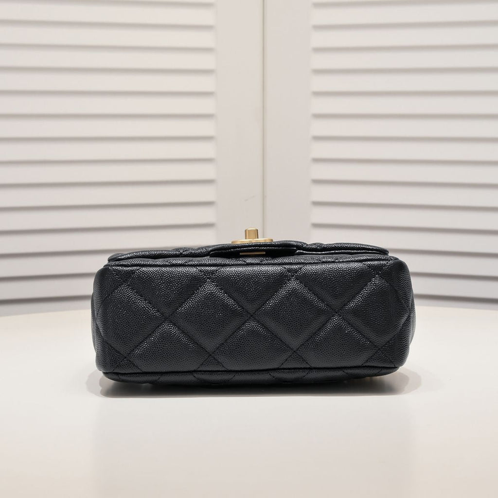 MINI FLAP BAG CAVIAR 20CM 3891 BLACK