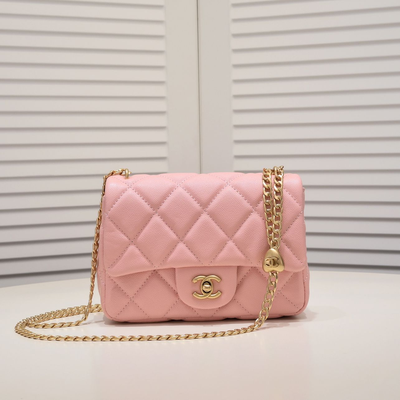 MINI FLAP BAG CAVIAR 20CM 3891 PINK