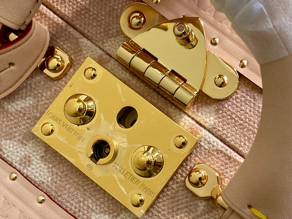 LV TRUNK 22 IN LIGHT PINK CANVAS GOLD HARDWARE