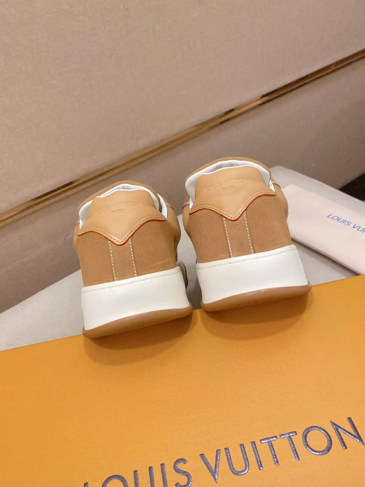 LV TILTED SNEAKERS IN BROWN SUEDE