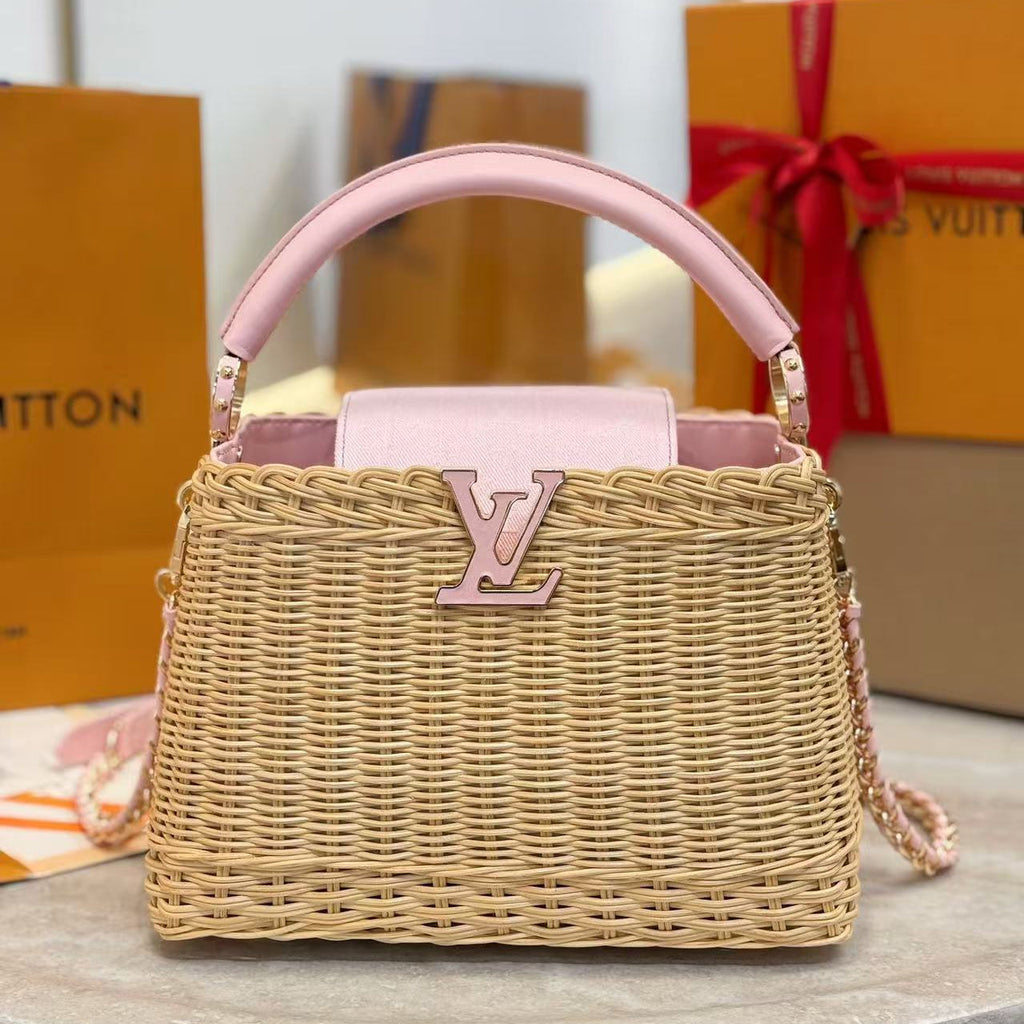 LV 26S CAPUCINES BB BAG 27 PINIC IN  CALFSKIN HARDWARE AND  PINK LOGO