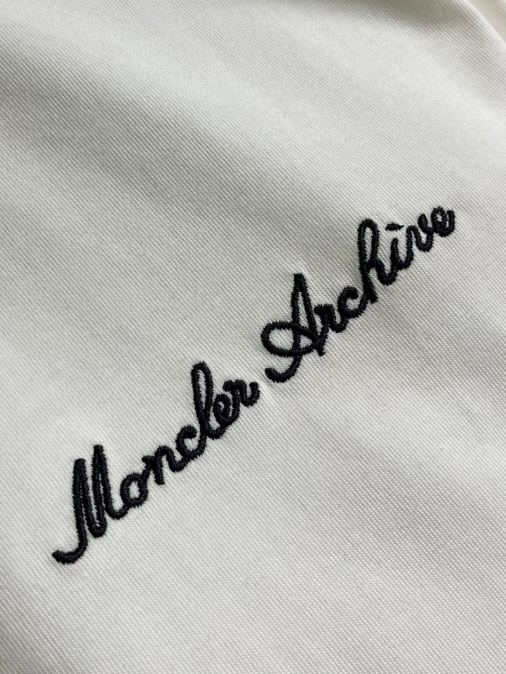 MONCLER 26S SHORT SLEEVE T-SHIRT 594