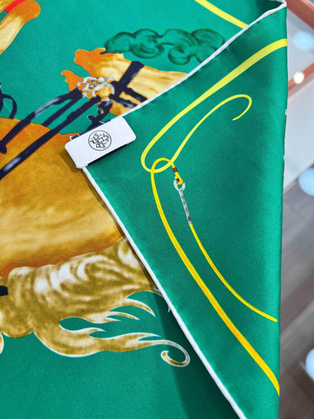 HERMES 26S PRINTED SQUARE SCARF 88 IN SILK 309924