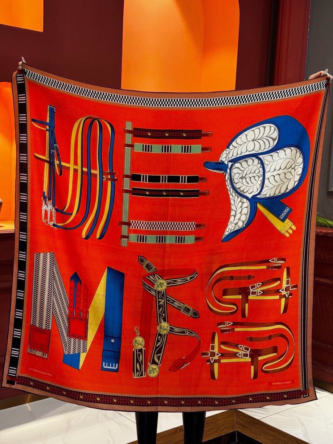 HERMES 26S PRINTED SQUARE SCARF 140 IN SILK 311954