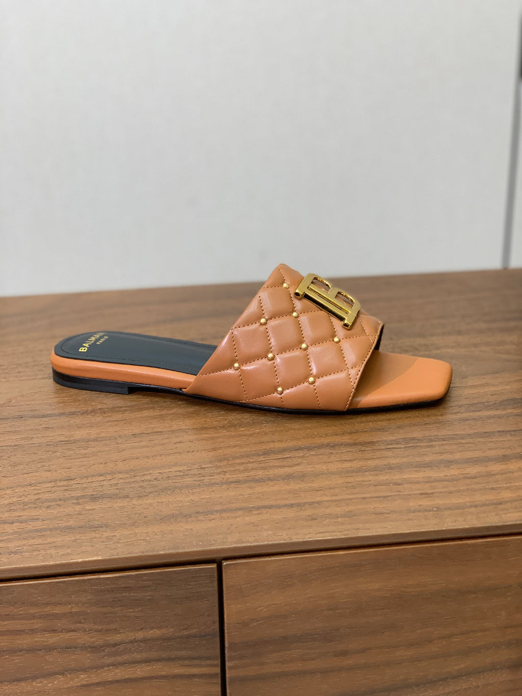 BALMAIN 26S QUILTED MULES IN LIGHT BROWN CALFSKIN