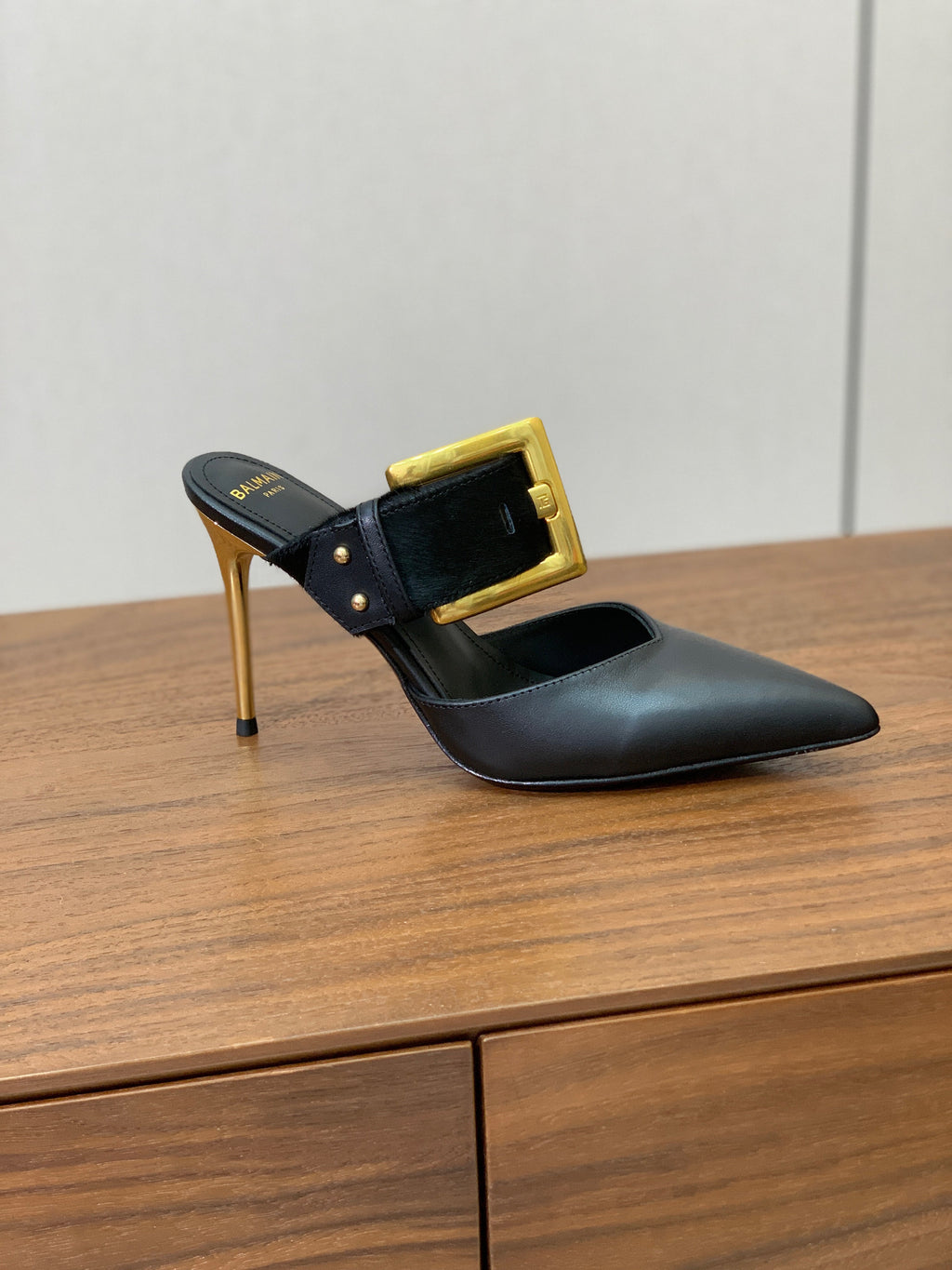 BALMAIN 26S HIGH-HEELED MULES 95 MM IN BLACK CALFSKIN AND PONY HAIR