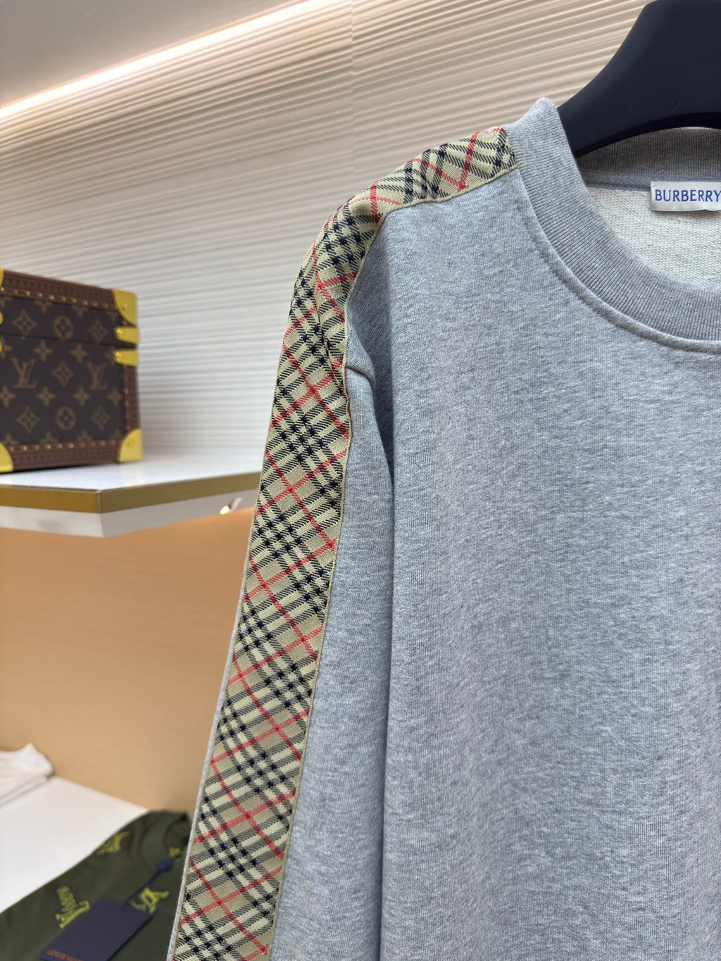BURBERRY 26S SWEATSHIRT 436