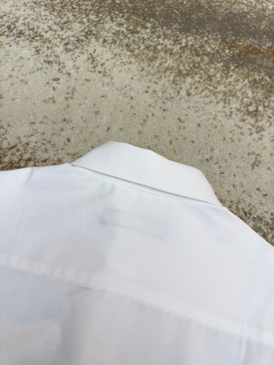 LV 26S SHIRT STYLE 242