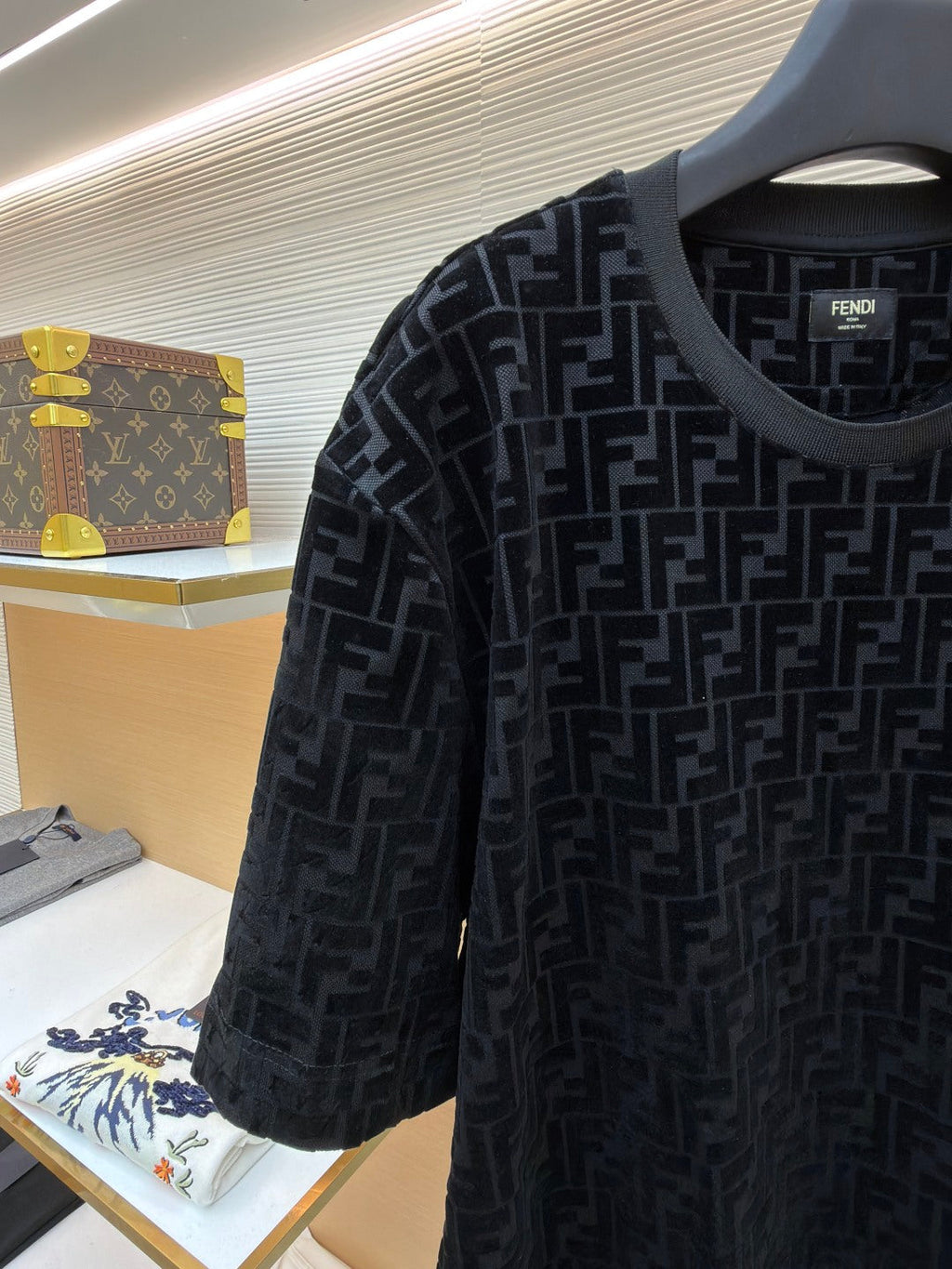 FENDI 26S SHORT SLEEVE T-SHIRT 220