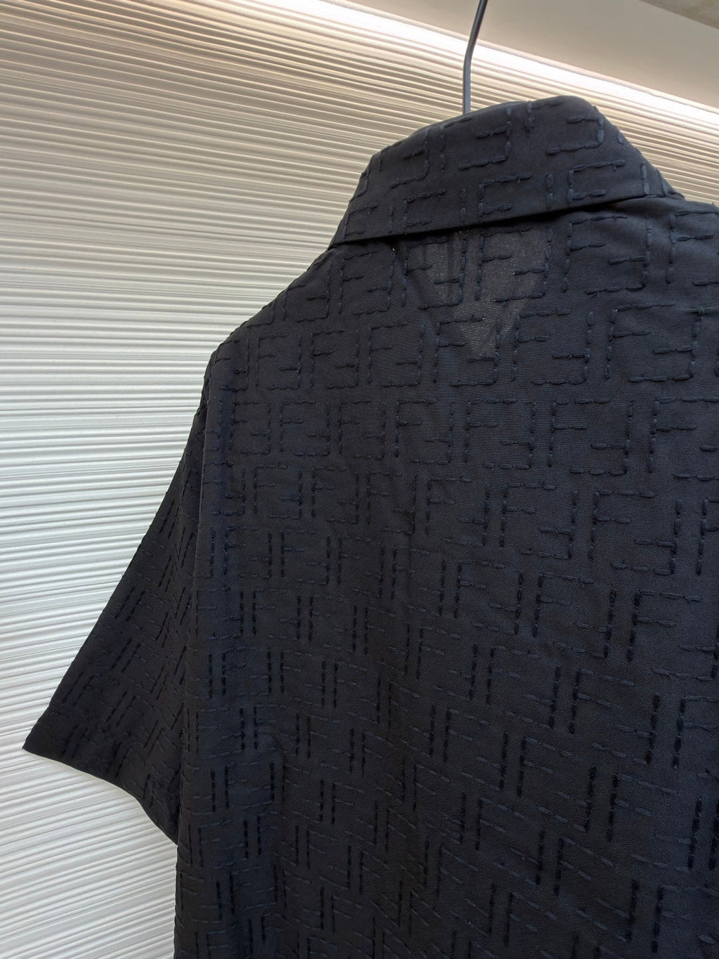 FENDI 26S SHORT SLEEVE SHIRT 206