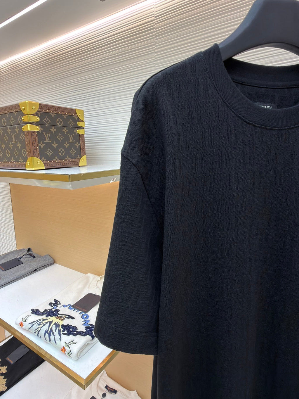 FENDI 26S SHORT SLEEVE T-SHIRT 204