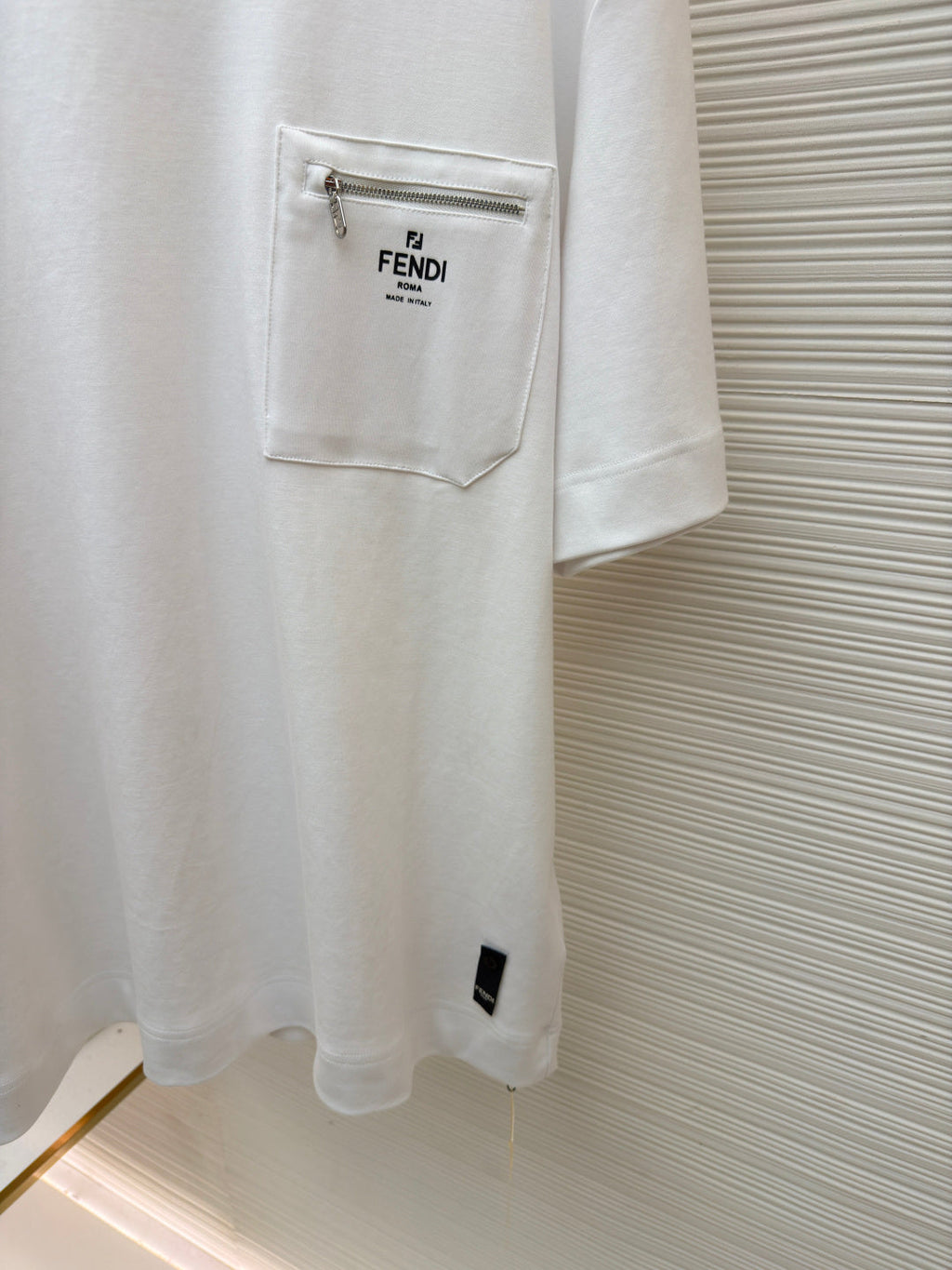 FENDI 26S SHORT SLEEVE T-SHIRT 208