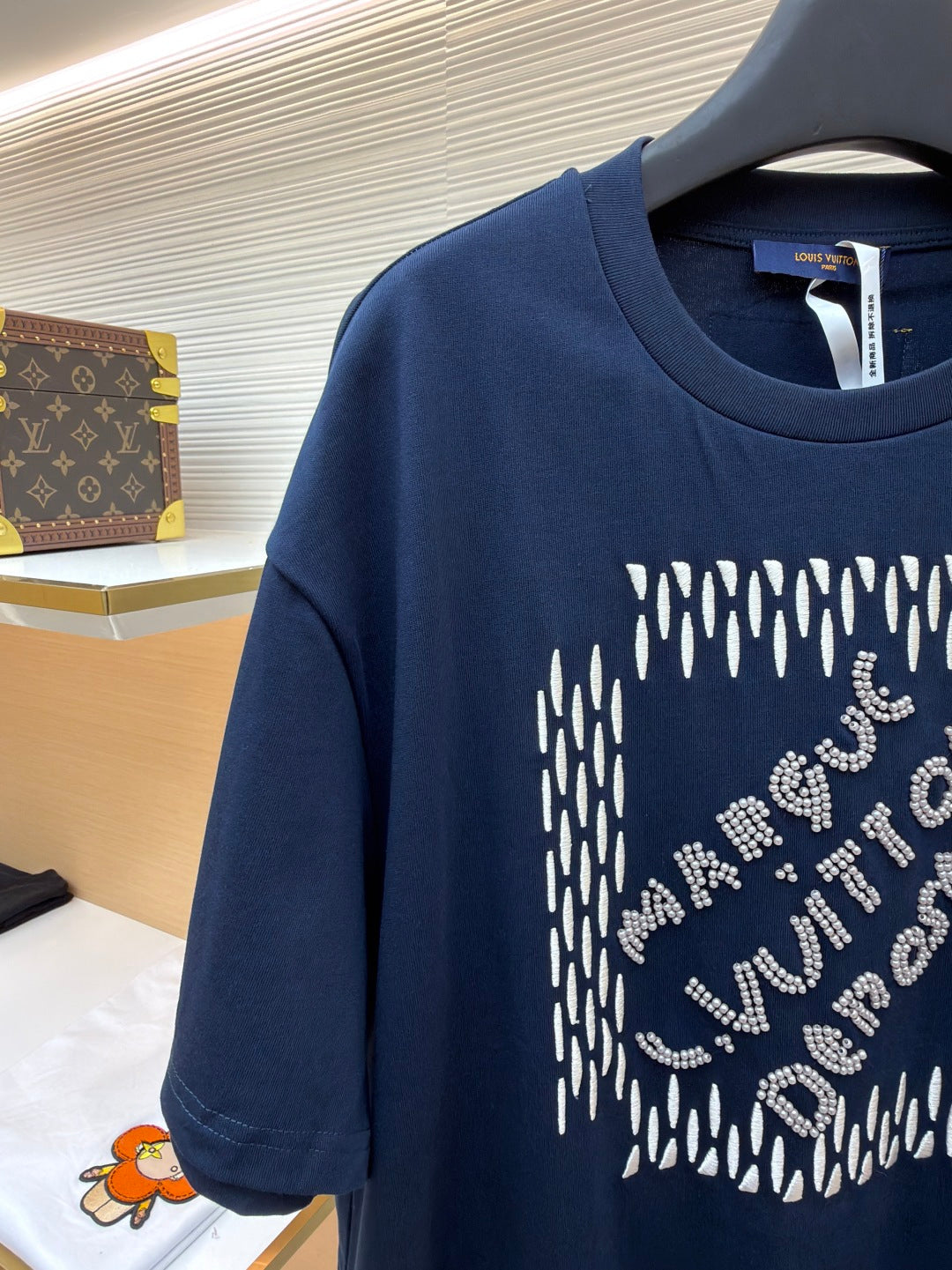 LV 26S T-SHIRT STYLE 229