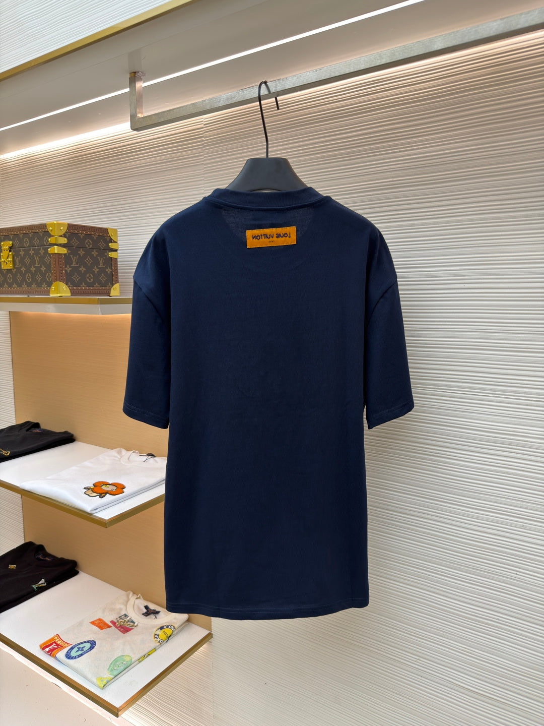 LV 26S T-SHIRT STYLE 229