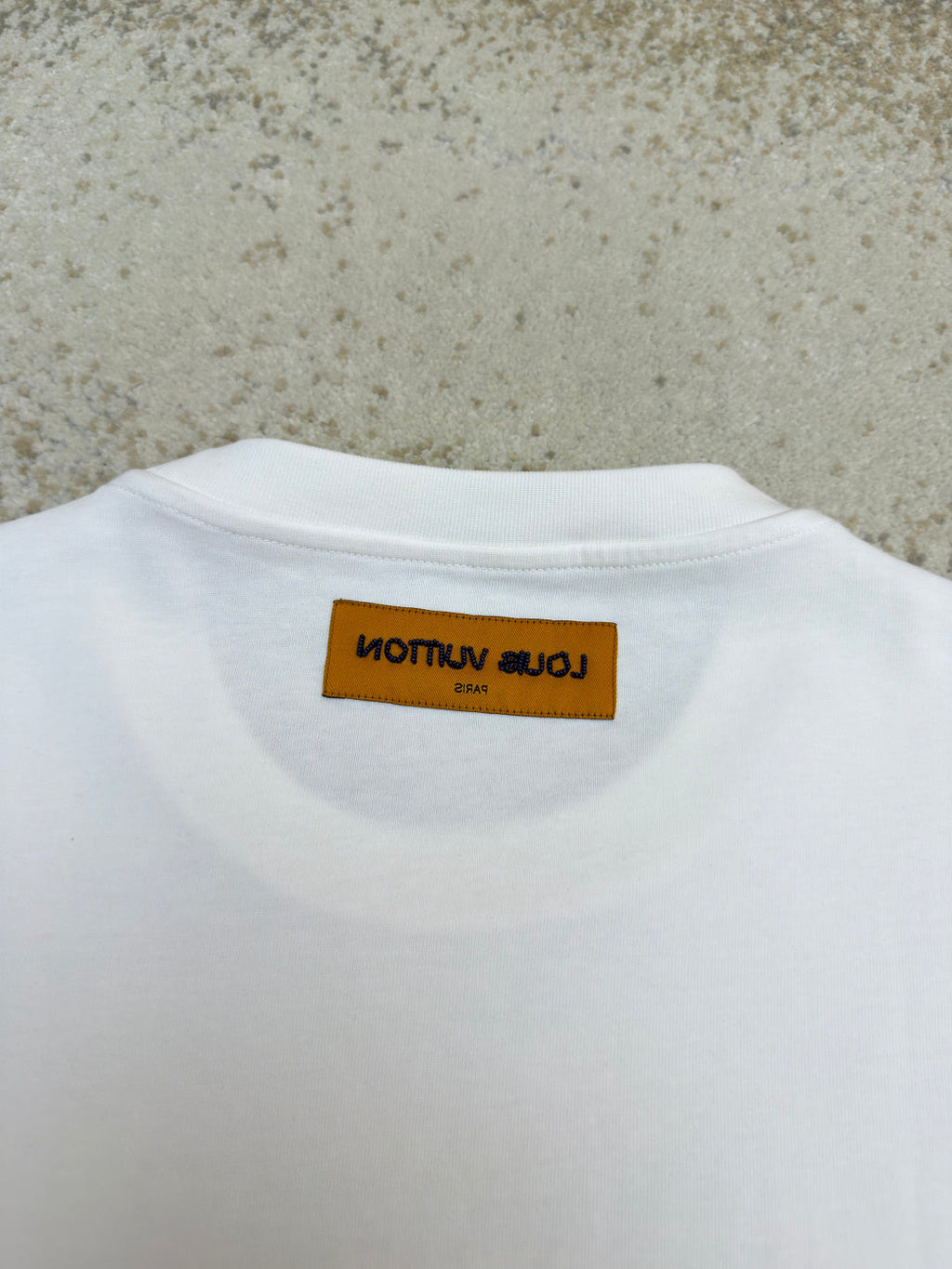 LV 26S T-SHIRT STYLE 230