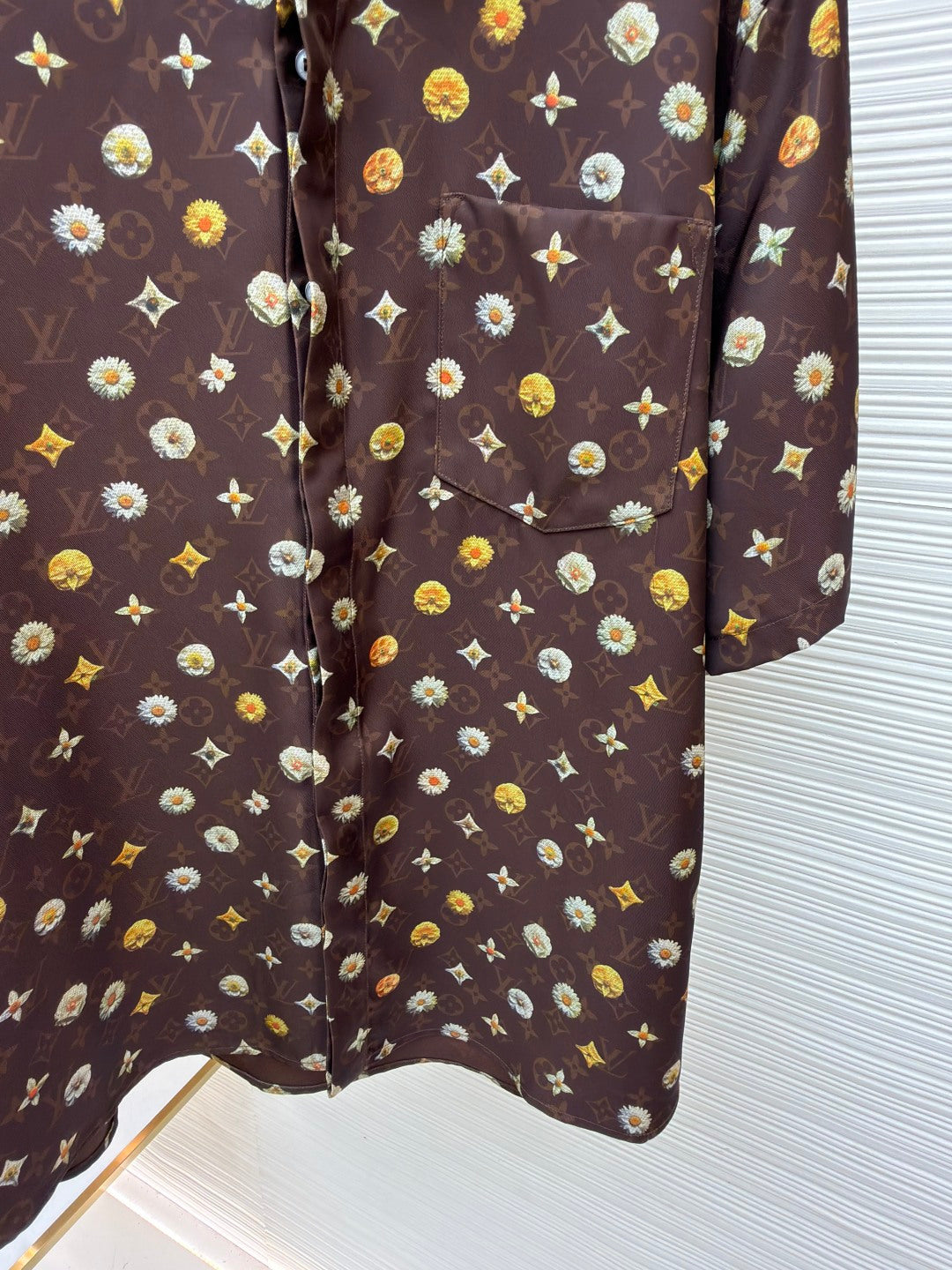 LV 26S SHORT-SLEEVE SHIRT STYLE 225