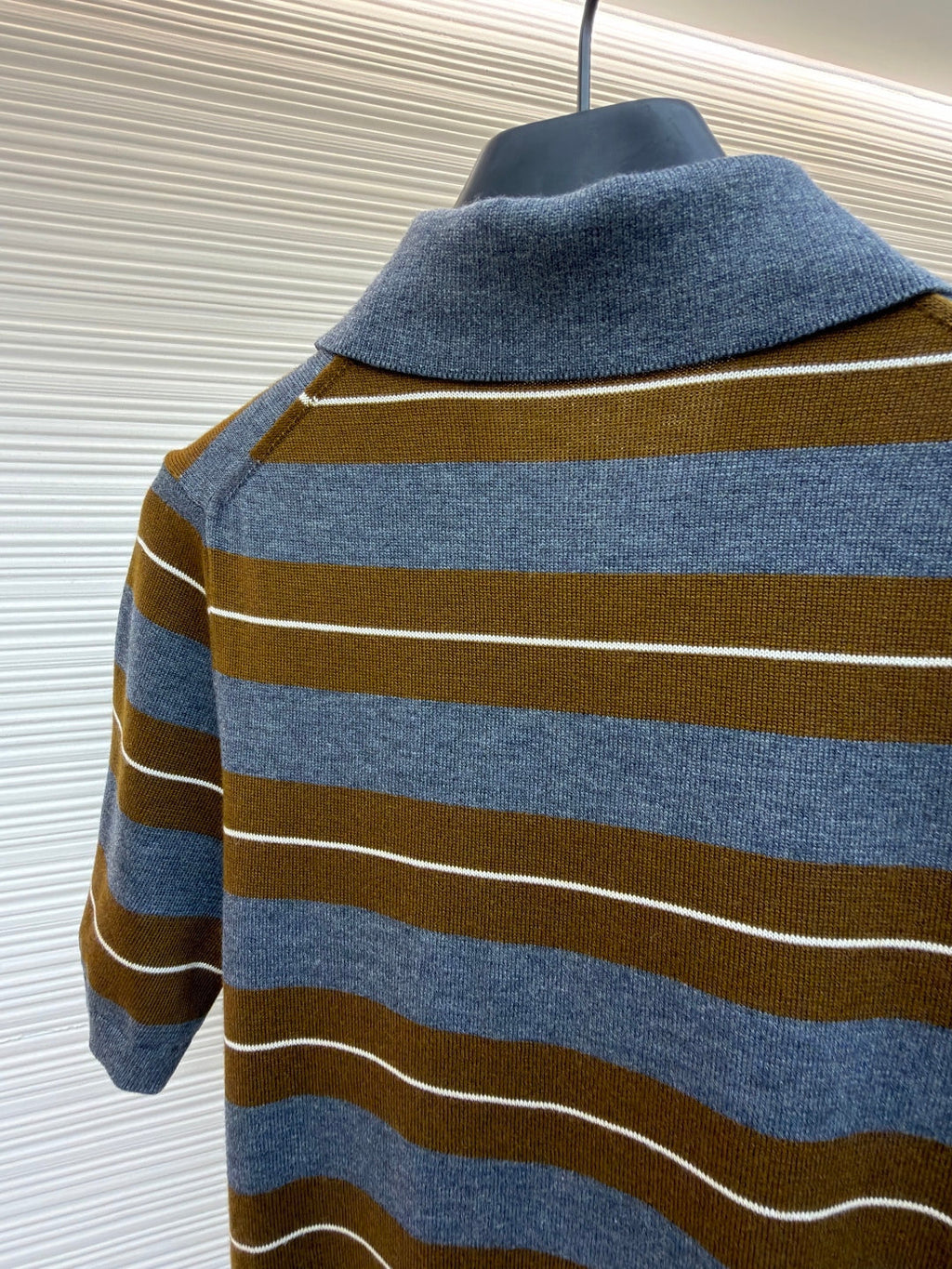 MIUMIU 26S SHORT-SLEEVED KNIT POLO SHIRT STYLE 1090