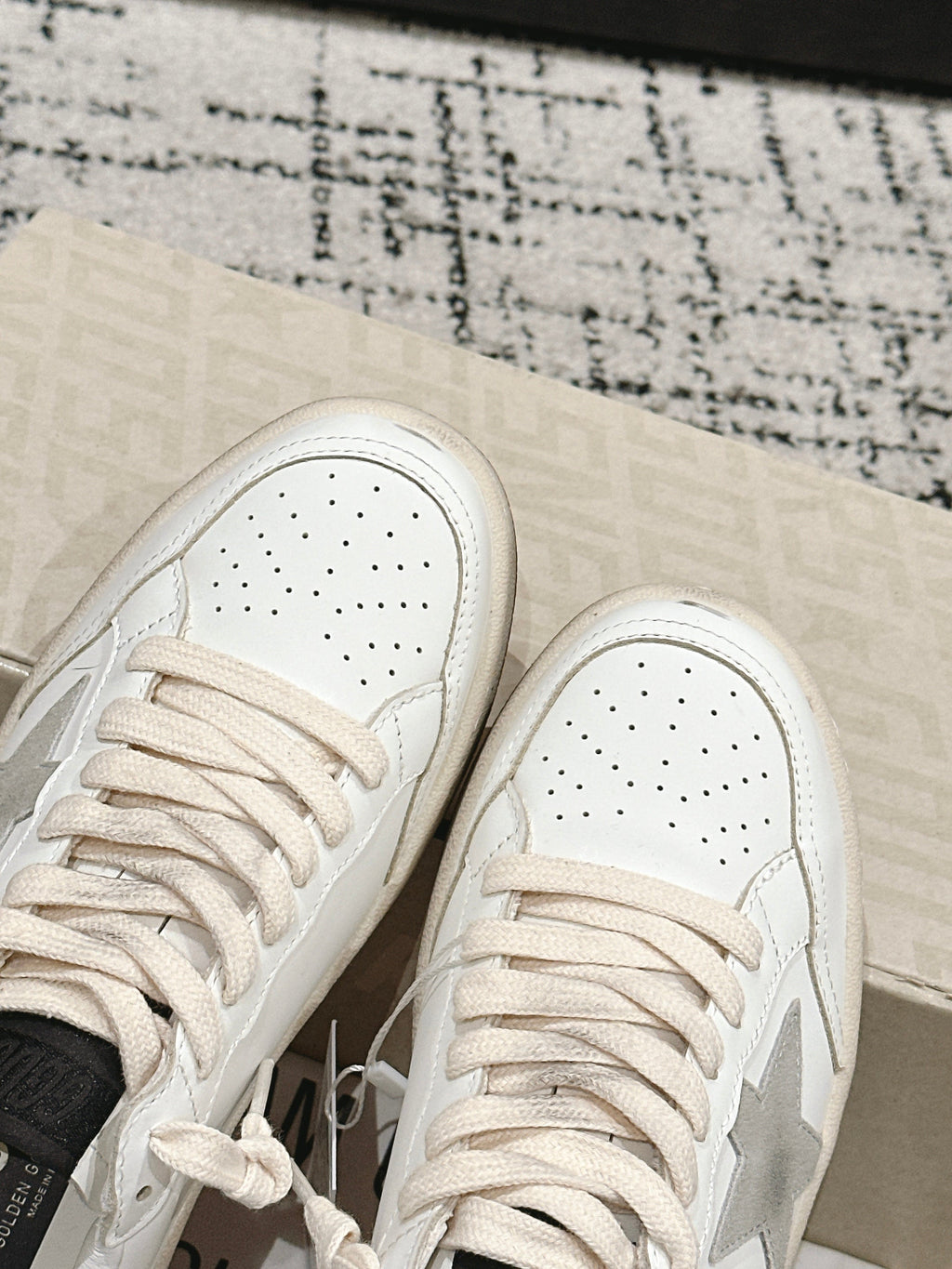 BALL STAR 2 SNEAKERS IN WHITE CALFSKIN GREY SUEDE STAR AND BLACK HEEL TAB