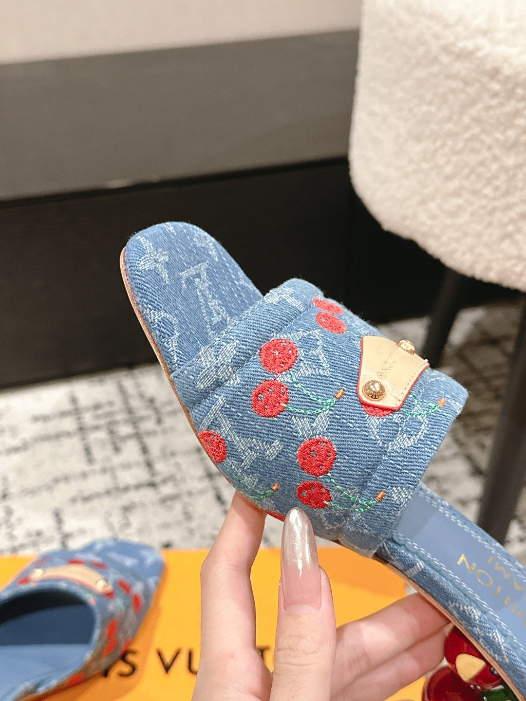 LV CHERRY HIGH HEELS 25S 55 MM IN BLUE DENIM STYLE 6