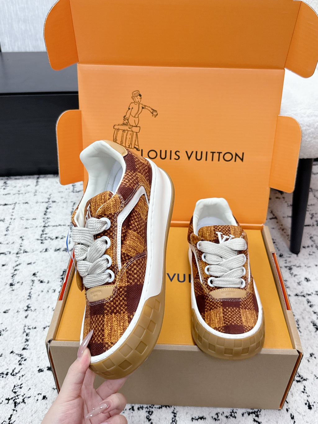 LV 26S TILTED SNEAKERS 40MM IN COGNAC BROWN FABRIC