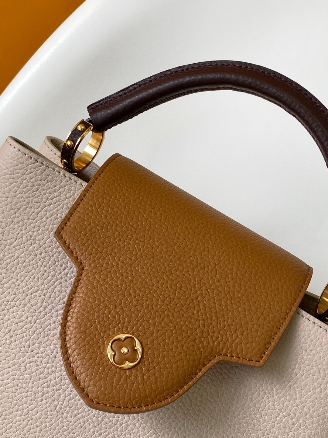 LV 26S CAPUCINES BAG 31 IN GRAYISH BEIGE TAURILLON CALFSKIN