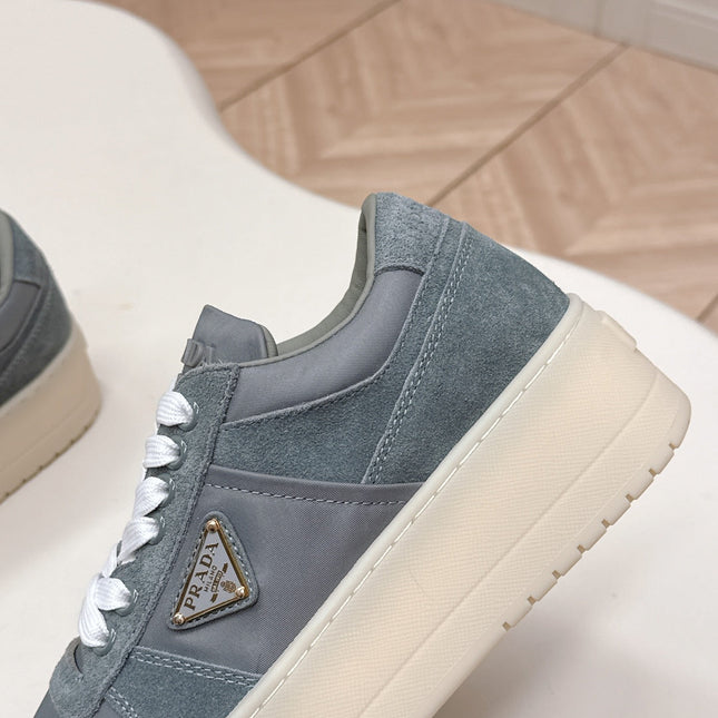 PRADA 26S PLATFORM SNEAKERS 50MM IN DARK GREY SUEDE