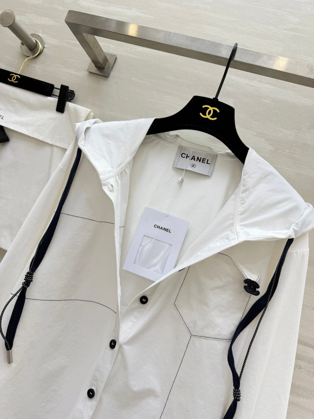 CHANEL 26S HOODED SHIRT STYLE 1023