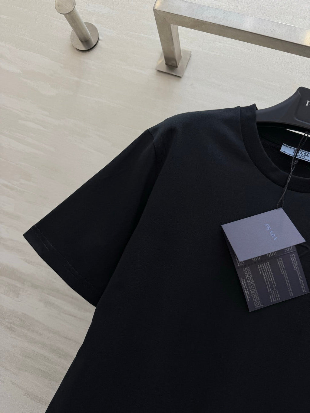 PRADA 26S T-SHIRT STYLE 884
